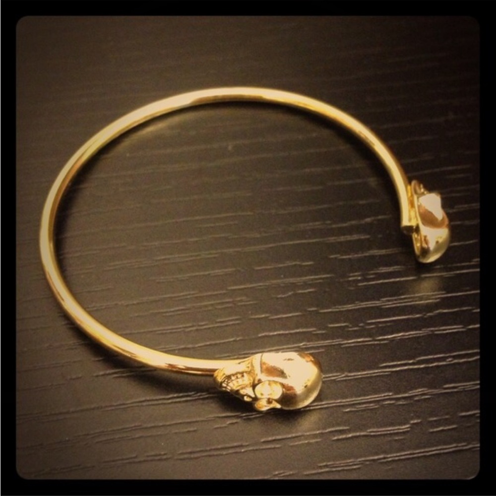 New Double Skull Head Bangle Bracelet - Gold